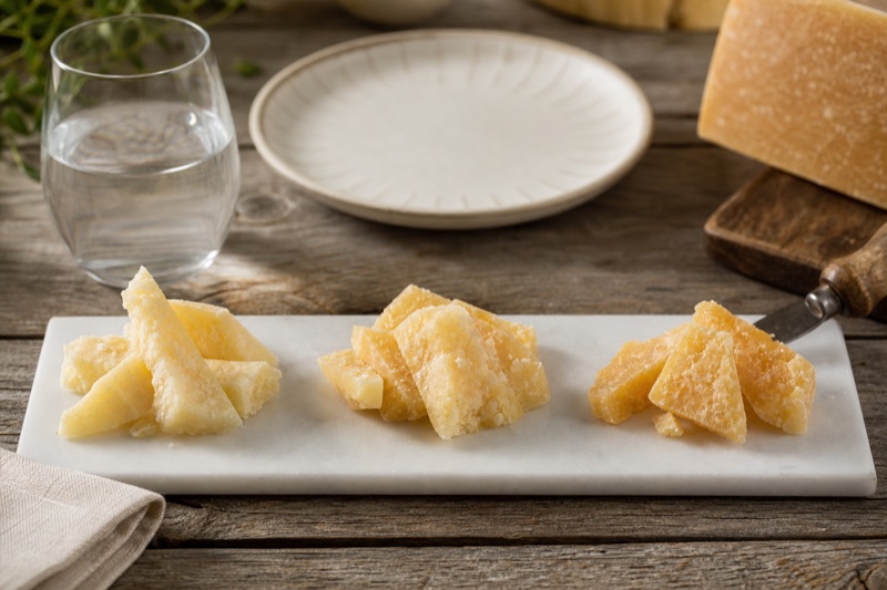 Assaggio comparativo di diverse stagionature di Parmigiano Reggiano